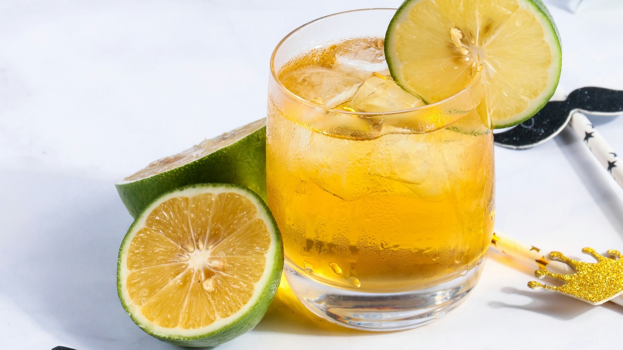 22 行銷技巧 社群文案 FB/IG【銷售文案範例 檸檬綠茶的故事 從一杯日常飲料打開顧客的心】文案服務 官網文案 高雄文案 點時誠今電商行銷文案工作室 desirchange.com